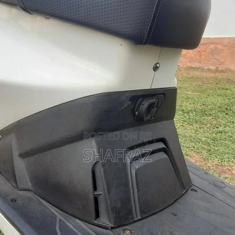 Mahindra Gusto 2015 Motorbike (Used)