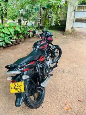 Bajaj Discover 2011 Motorbike (Used)