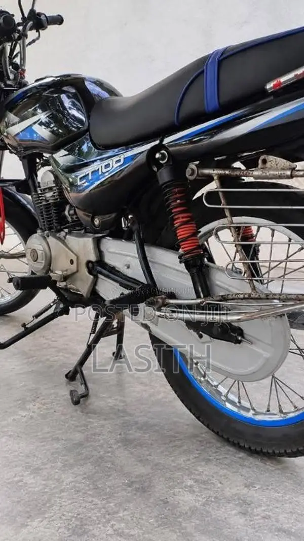 Bajaj CT-100 2011 Motorbike (Used)