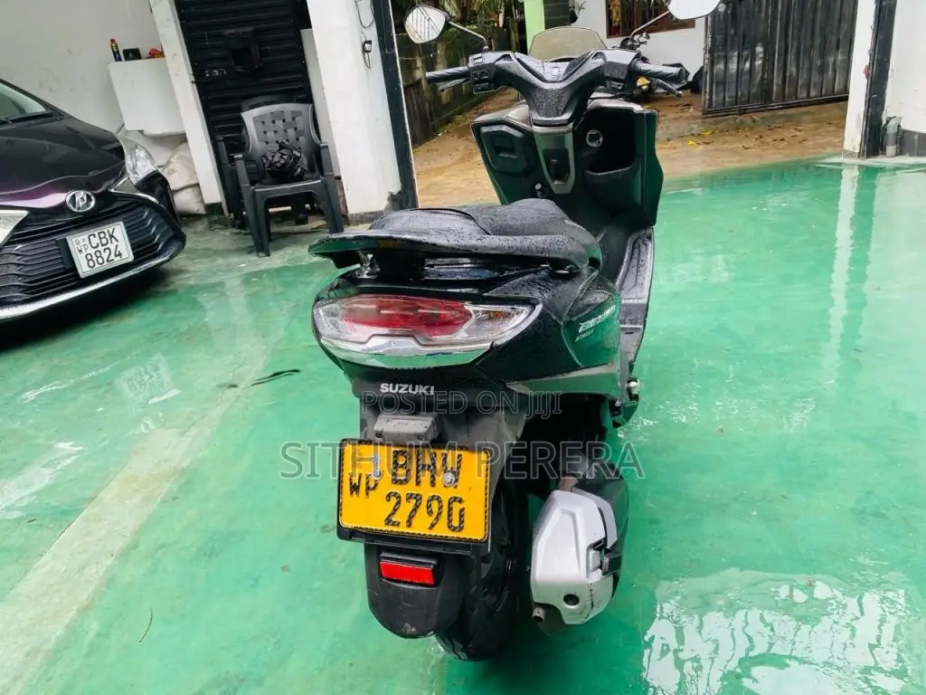 Suzuki Burgman 2019 Motorbike (Used)
