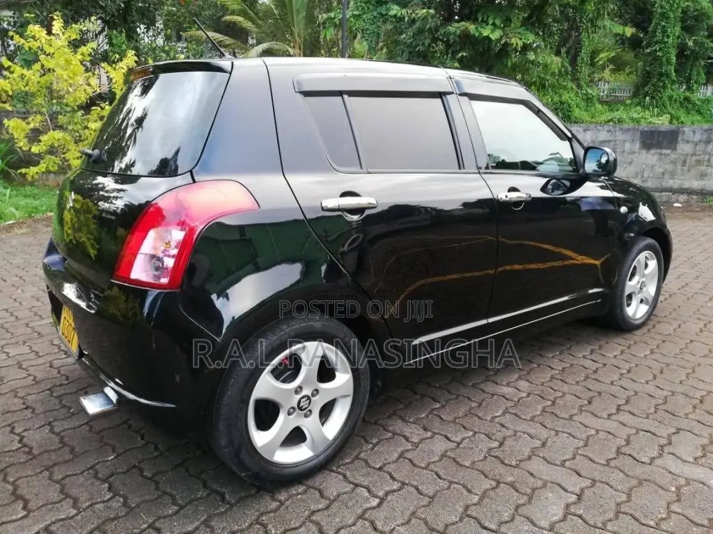 Suzuki Swift 2007 Car (Used)