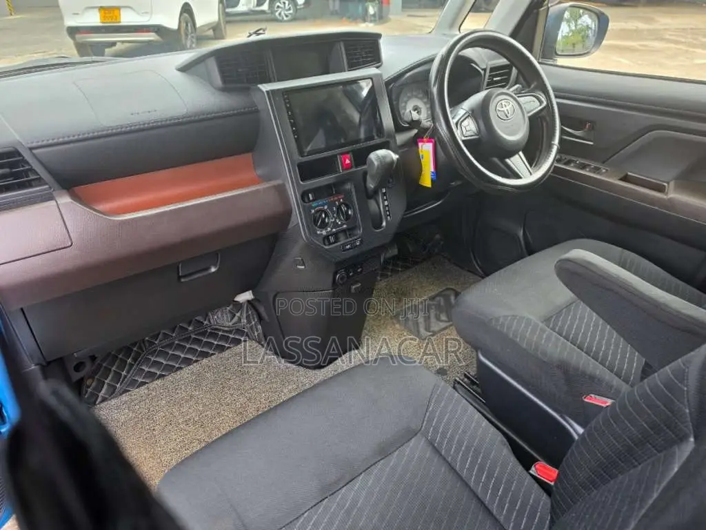 Toyota Tank 2018 Car (Used)
