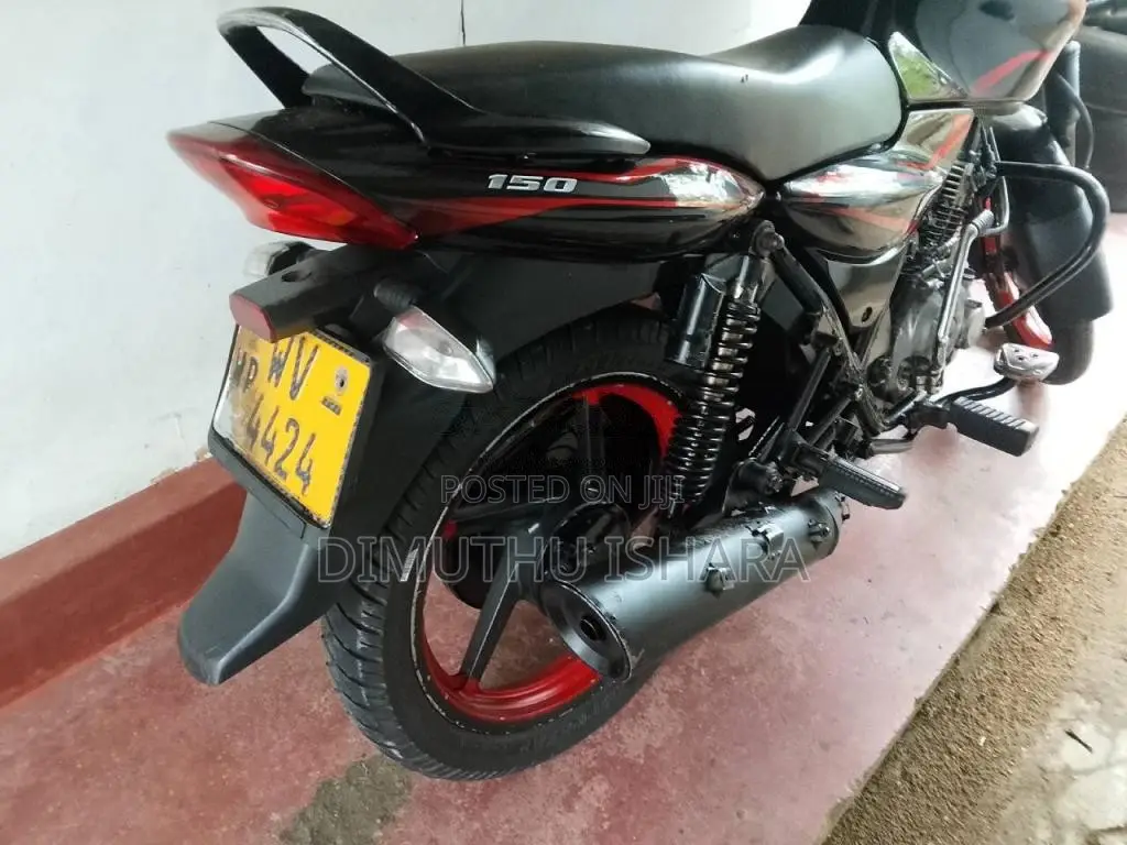 Bajaj Discover 2011 Motorbike (Used)