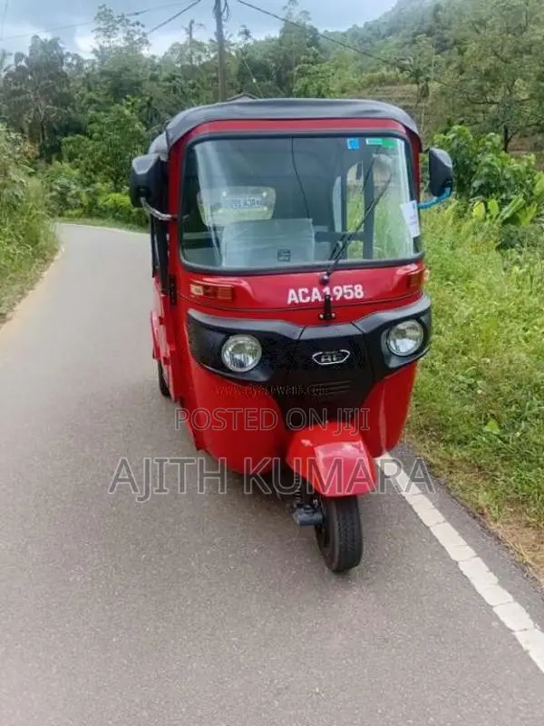 Bajaj RE 2026 Three Wheel (Used)