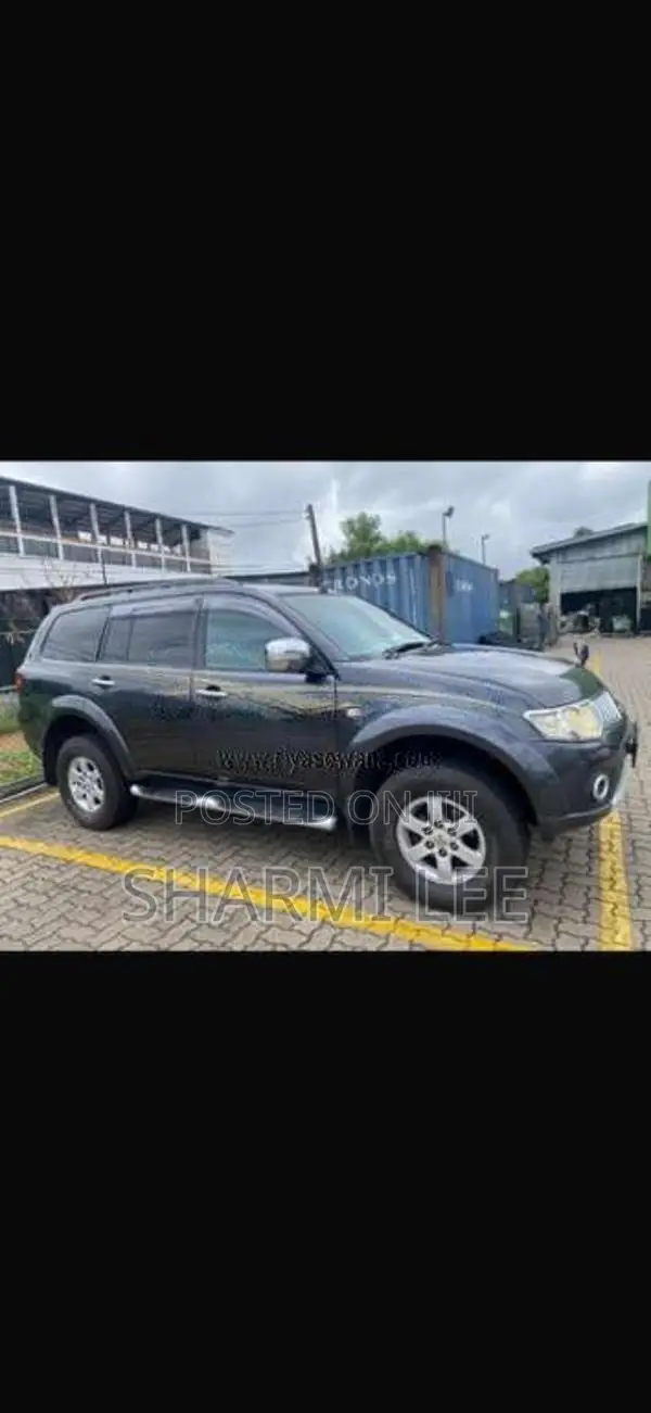 Mitsubishi Montero Sport 2012 SUV (Used)
