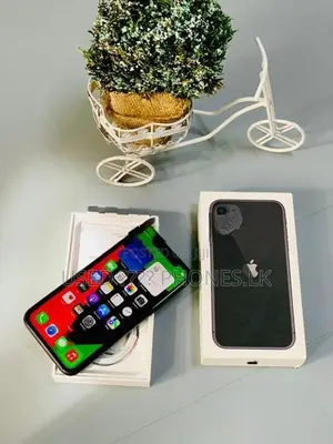 Apple iPhone 11 128GB (Used)