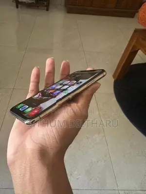 Apple iPhone 11 Pro (Used)