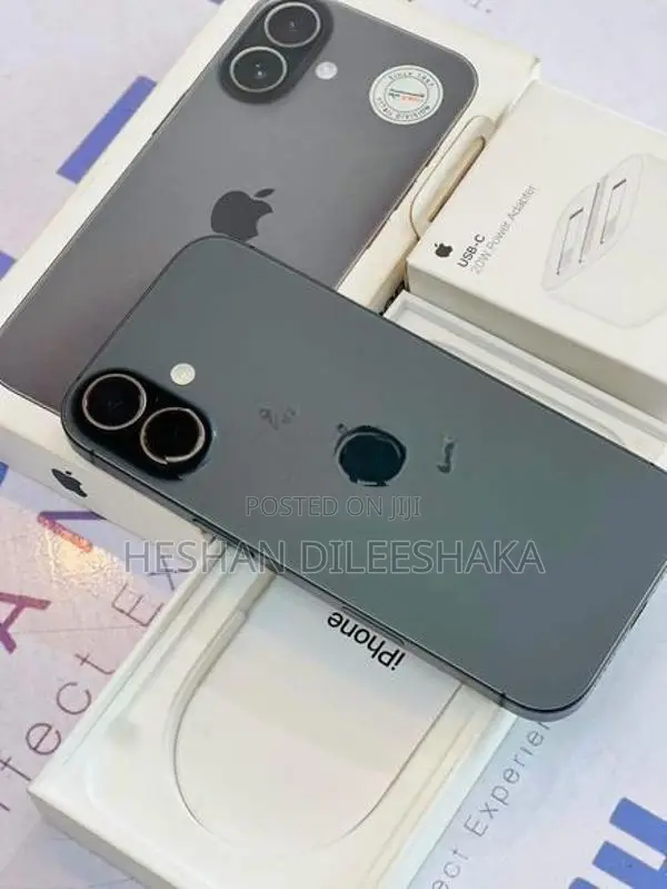 Apple iPhone 17 5G 256GB (Used)