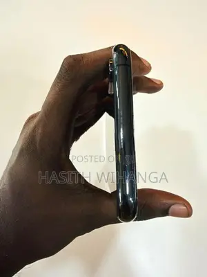 Apple iPhone XS Max 64GB (Used)