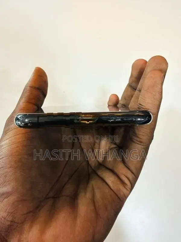 Apple iPhone XS Max 64GB (Used)