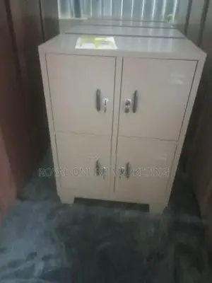 4 Door Steel Locker Set (SC-18)