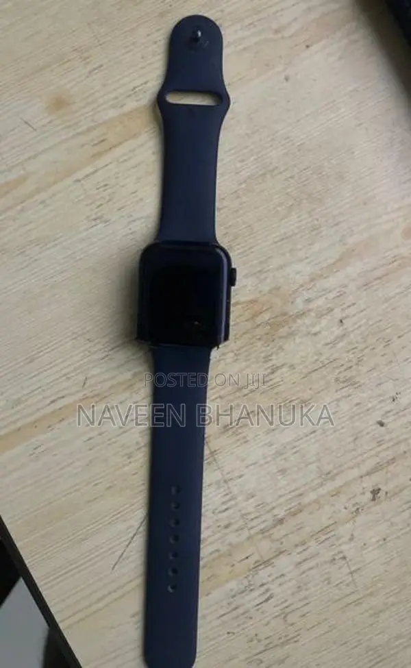 Apple Watch SE 2nd Generation 44mm (2024)
