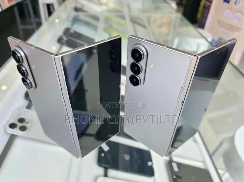 Samsung Galaxy Z Fold 7 5G 256GB 12GB RAM (Used)