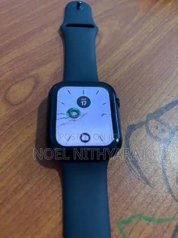 Apple SE (GPS) 2nd Generation