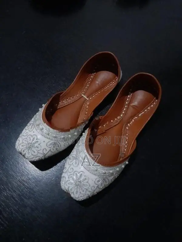 Pakistani Shoe's