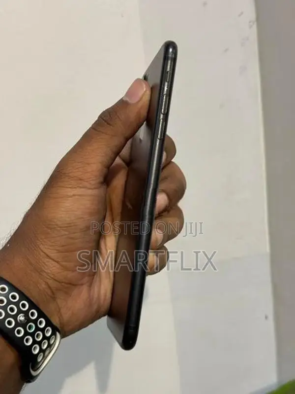 Apple iPhone 7 Plus (Used)