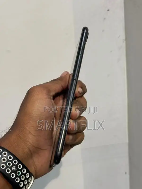 Apple iPhone 7 Plus (Used)