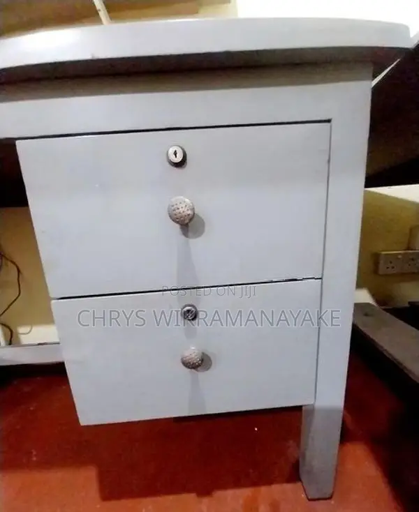 Office / Study Desk