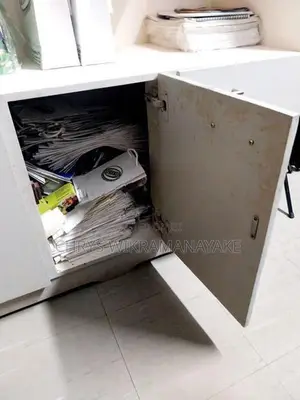 Custom Made Display Unit