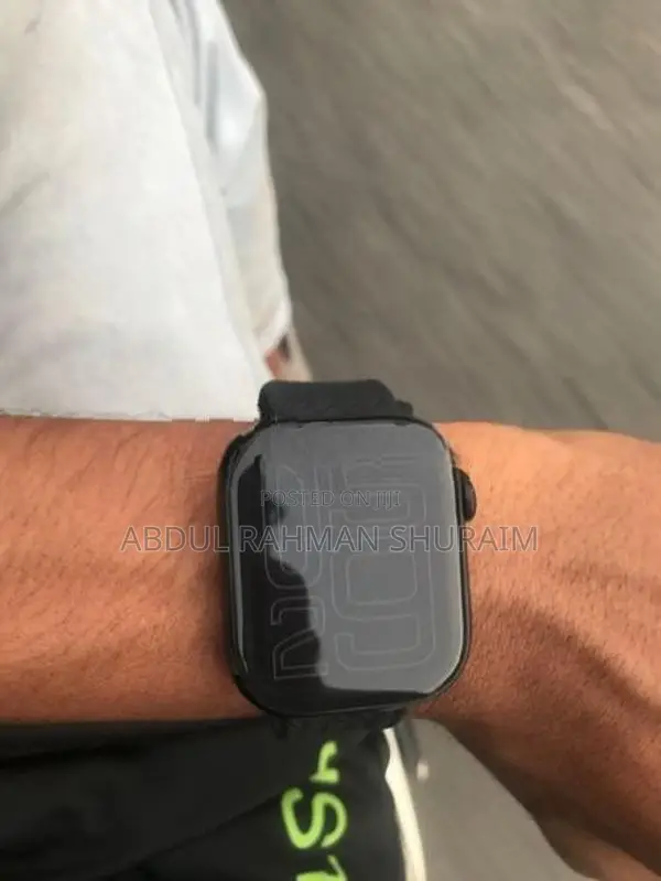 HK 12 Pro Smartwatch
