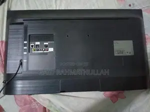 32T4400 Samsung Smart TV 32" 4 Series