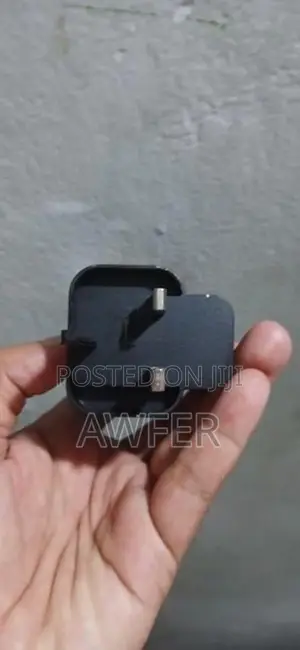 65 W Super Fast Charger
