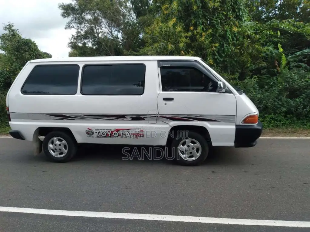 Toyota TownAce CR27 1989 Van (Used)