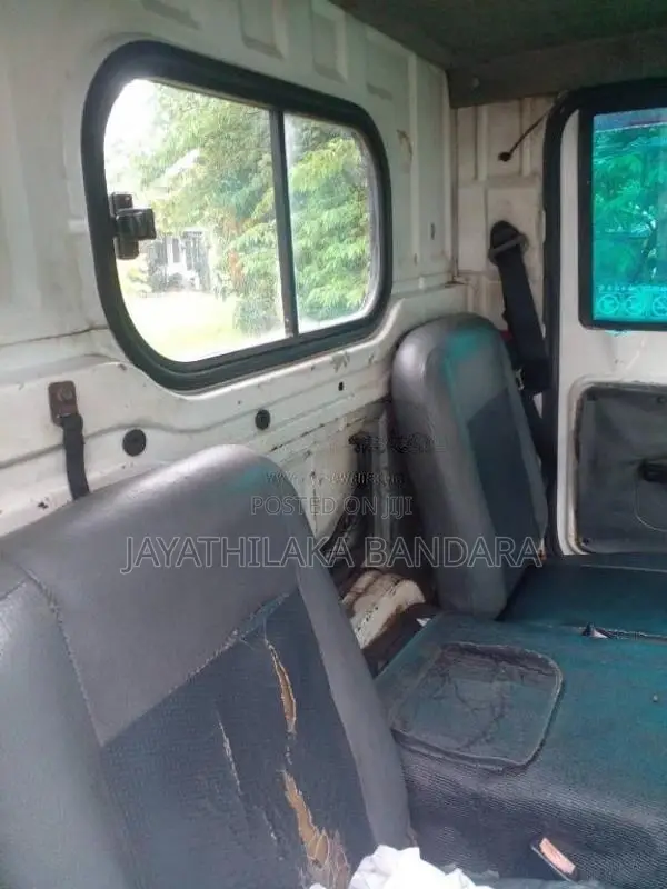 Tata Dimo Batta 2006 Lorry (Used)