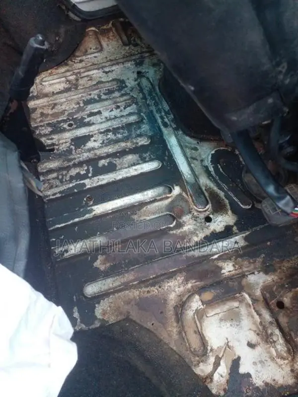 Tata Dimo Batta 2006 Lorry (Used)