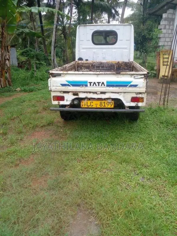 Tata Dimo Batta 2006 Lorry (Used)