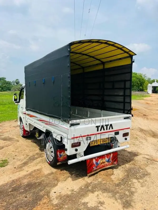 Tata Dimo Lokka 2013 Lorry (Used)