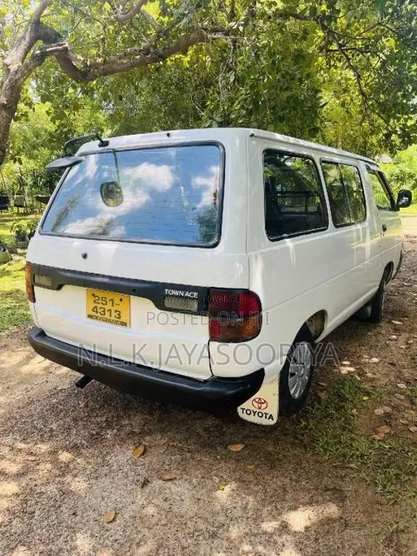 Toyota Townace CR27 1994 Van (Used)