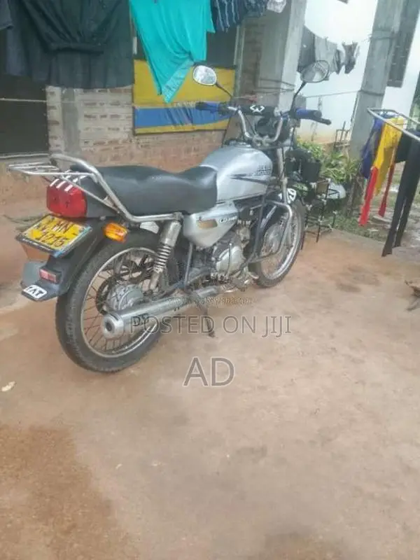 Hero-Honda Cd Dawn 2006 Motorbike (Used)