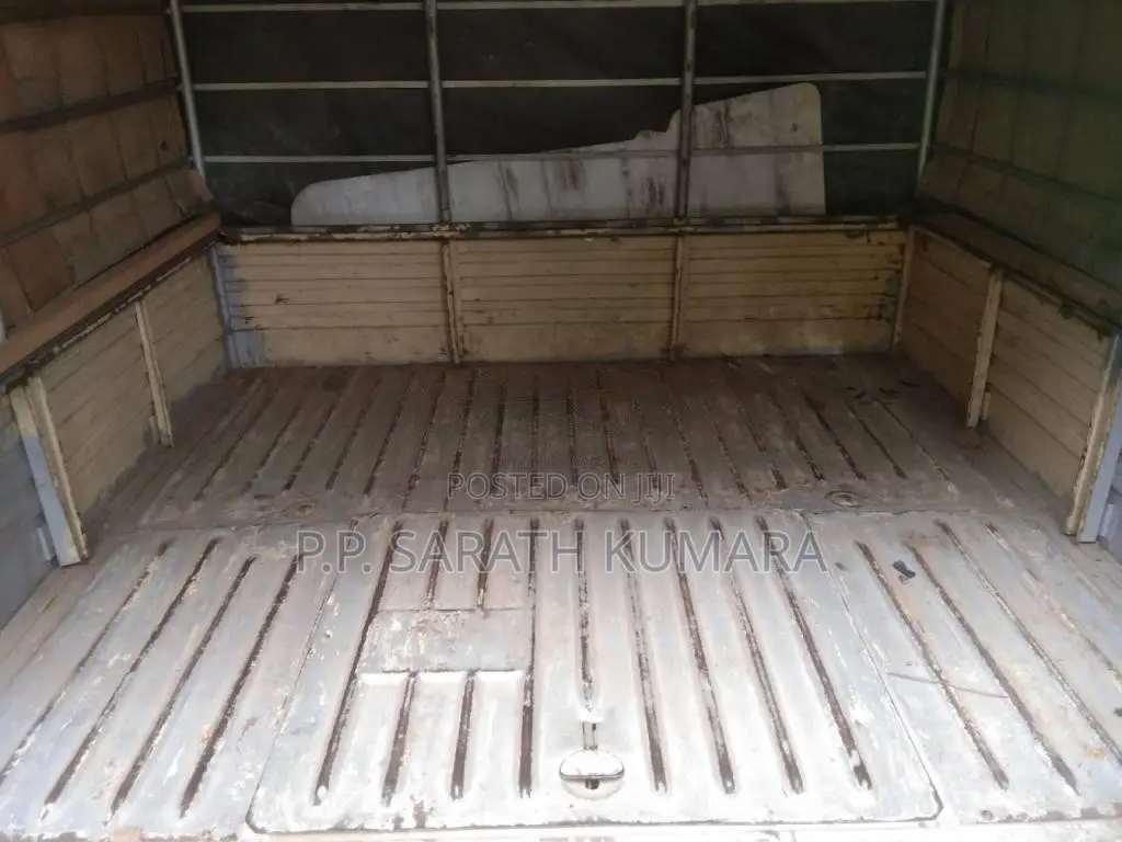 Piaggio Ape 2003 Three Wheel (Used)