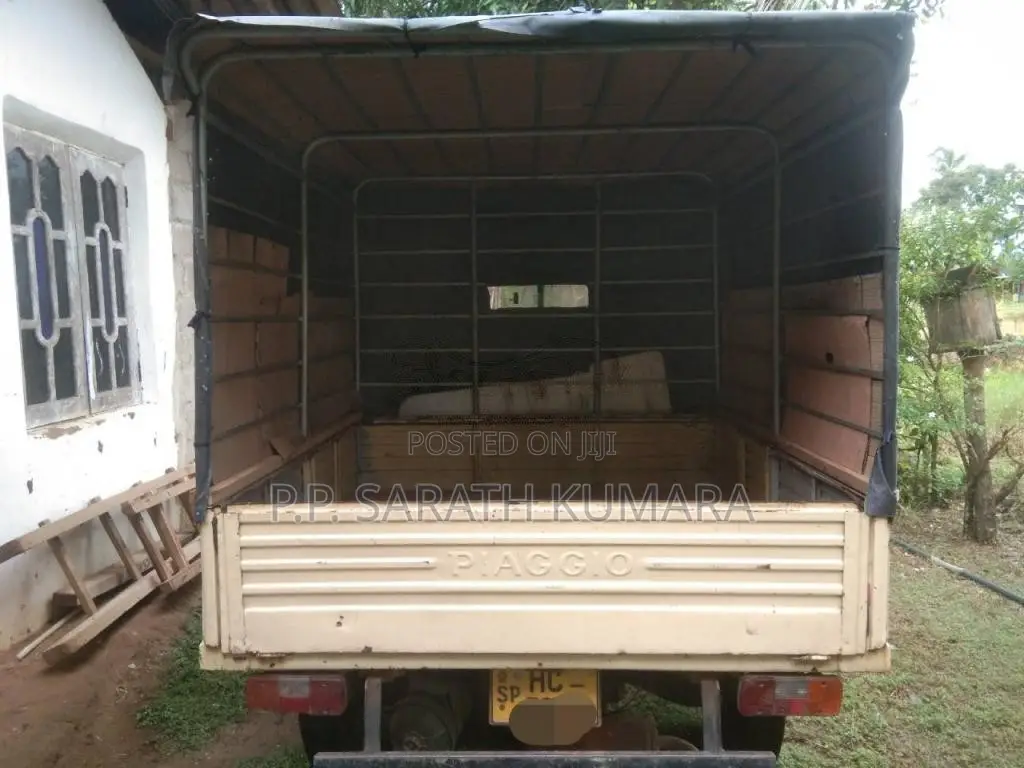 Piaggio Ape 2003 Three Wheel (Used)