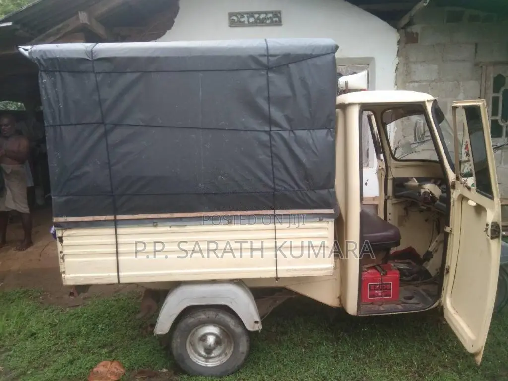 Piaggio Ape 2003 Three Wheel (Used)