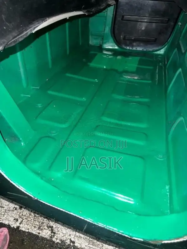 Bajaj RE 4 Stroke 2008 Three Wheel (Used)