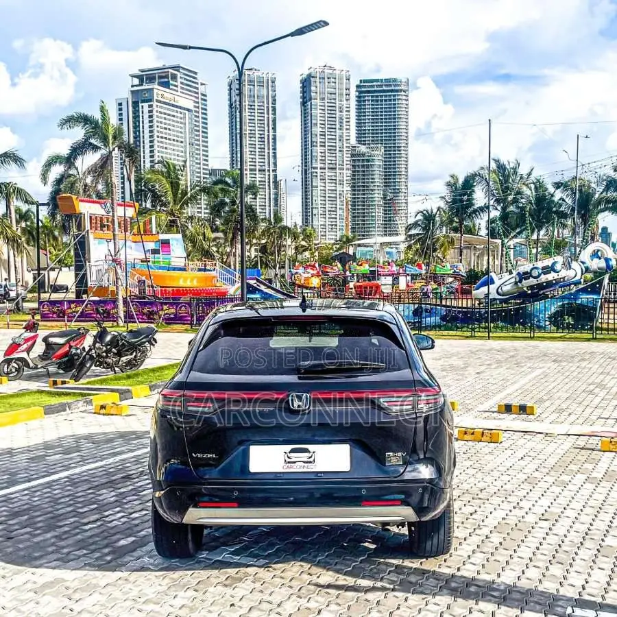 Honda Vezel Z Grade 2024 SUV (Used)