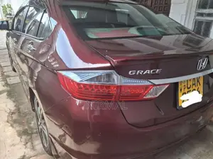 Honda Grace 2015 Car (Used)