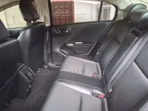 Honda Grace 2015 Car (Used)