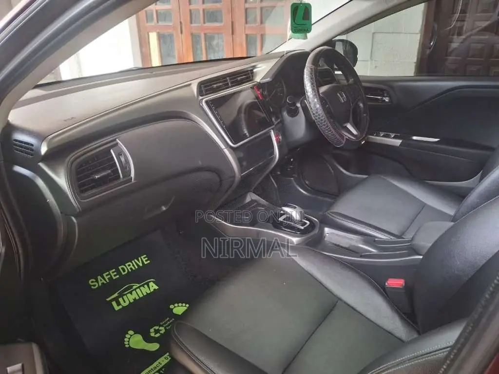 Honda Grace 2015 Car (Used)