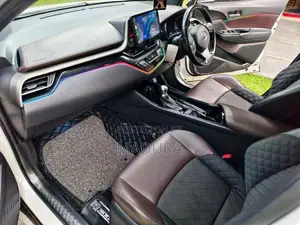 Toyota CHR 2019 SUV (Used)