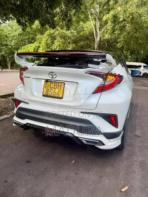 Toyota CHR 2019 SUV (Used)