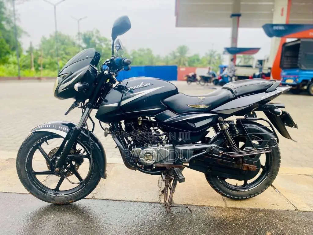 Bajaj Pulsar 150 2017 Motorbike (Used)