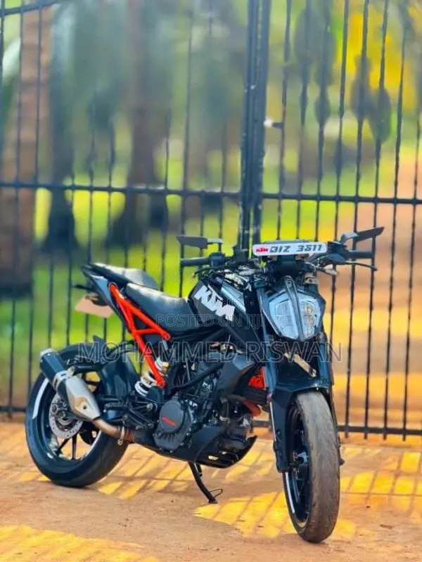 Bajaj KTM 2020 Motorbike (Used)