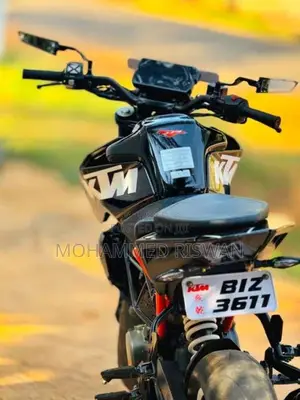 Bajaj KTM 2020 Motorbike (Used)