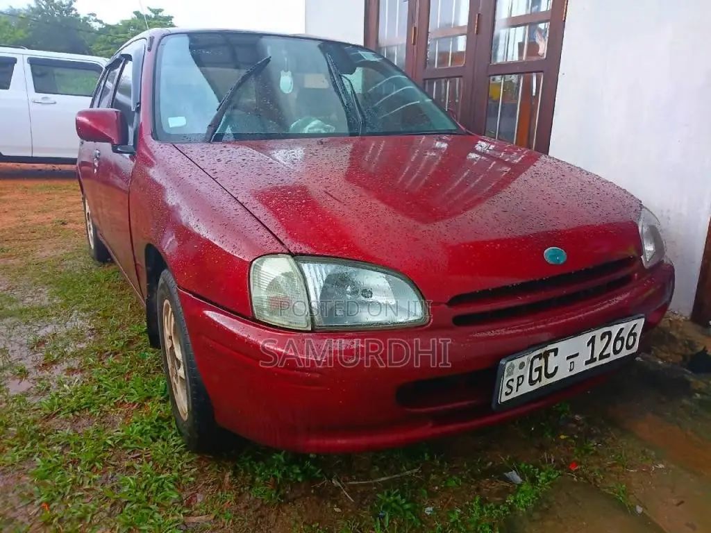 Toyota Starlet 2000 Car (Used)