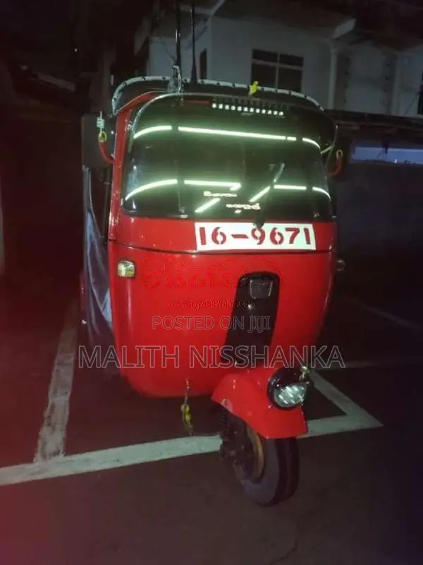 Bajaj 2 Stroke 1986 Three Wheel (Used)