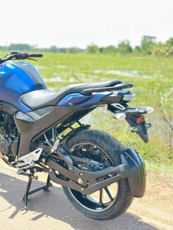 Yamaha FZ V4 2025 Motorbike (Used)