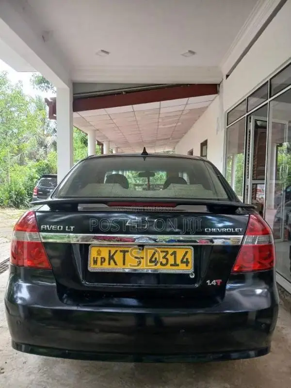 Chevrolet Aveo 2012 Car (Used)